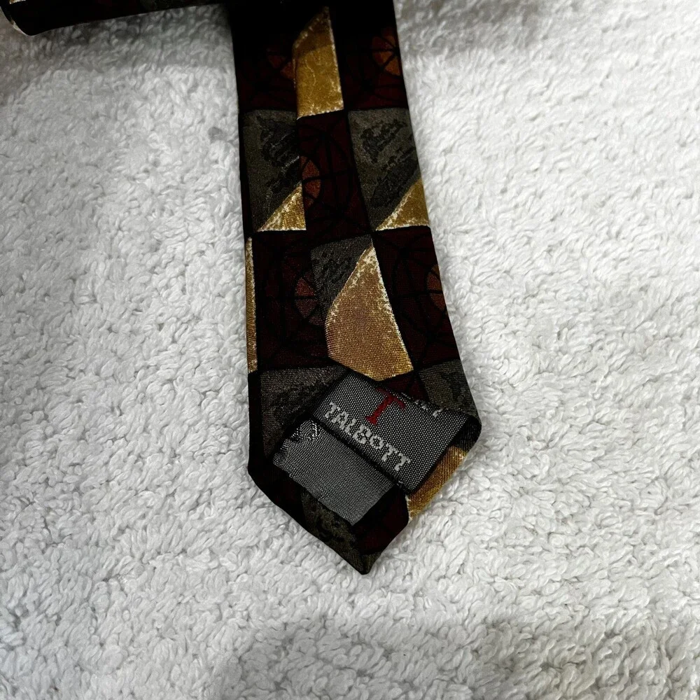 Robert Talbott Studio Mens Red Gold Gray Geometric Print Silk Tie‎ Classic